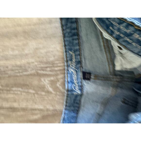 Universal Thread High rise Straight Light Wash Denim Distress Jean size 14R - Picture 3 of 6